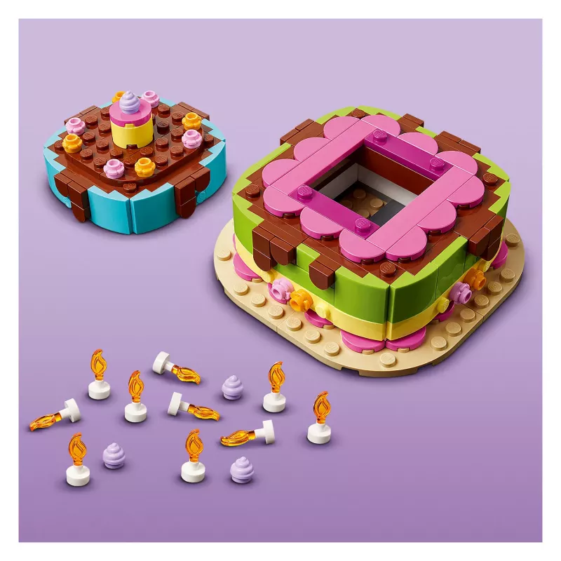 LEGO 40815 Syntymäpäiväkakku - rakennettava kakku kynttilöillä (219 osaa)