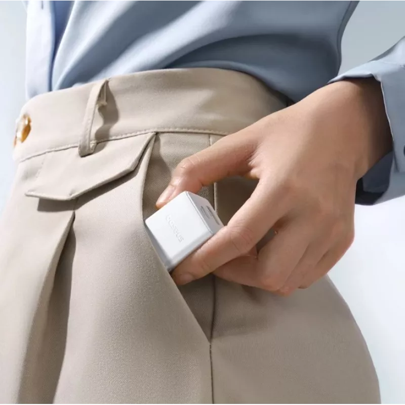 Baseus Palm 20W USB-C + USB-A seinälaturi, valkoinen