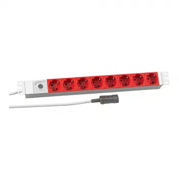EFB Elektronik Koop PROFIversal-jakorasia (telineeseen asennettava) - 8 x Schuko-pistorasia, IEC C14 -tulo, 250 V, 10 A, 2500 W, 1U, musta