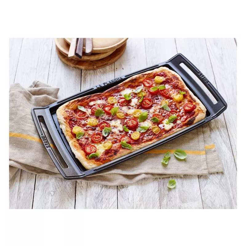 Staub Plancha induktioon sopiva valurautainen grillilevy, 38 cm, musta
