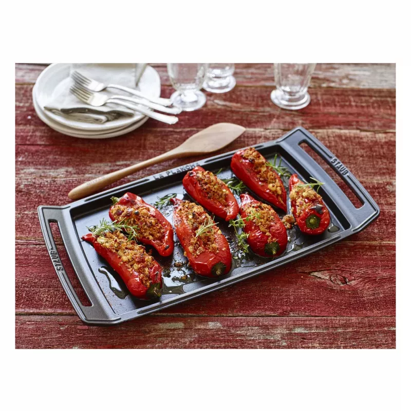 Staub Plancha induktioon sopiva valurautainen grillilevy, 38 cm, musta