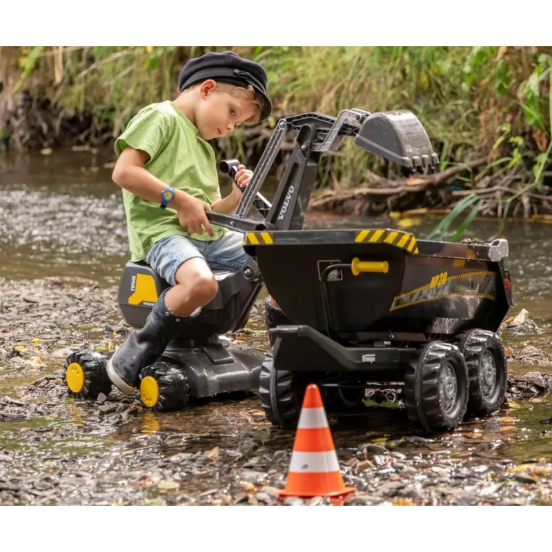 MILLY MALLY Rolly Toys kaivinkone Volvo istuma-auto lelu