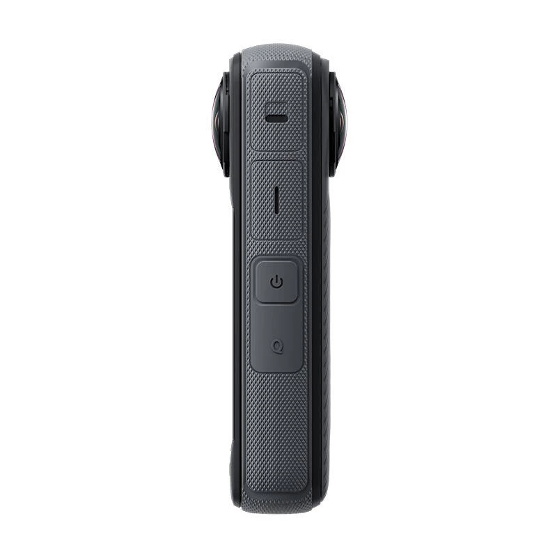 Insta360 X4 Adventure Bundle - 8K 360° kamera selfie-tikulla, lisäakku, 64GB kortti