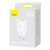 Baseus kompakti universaali valkoinen AC-sisälaturi 10,5W 2 USB-A liitäntää