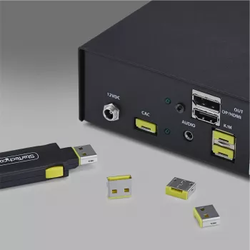 StarTech.com USB-A Port Blocker -varatulpat 25 kpl:n pakkaus - punaiset lukitusosat USB-A-PORT-BLOCKER - uudelleenkäytettävä Snap-In USB-A-portin suojaus (25P-USB-A-BLOCKER)