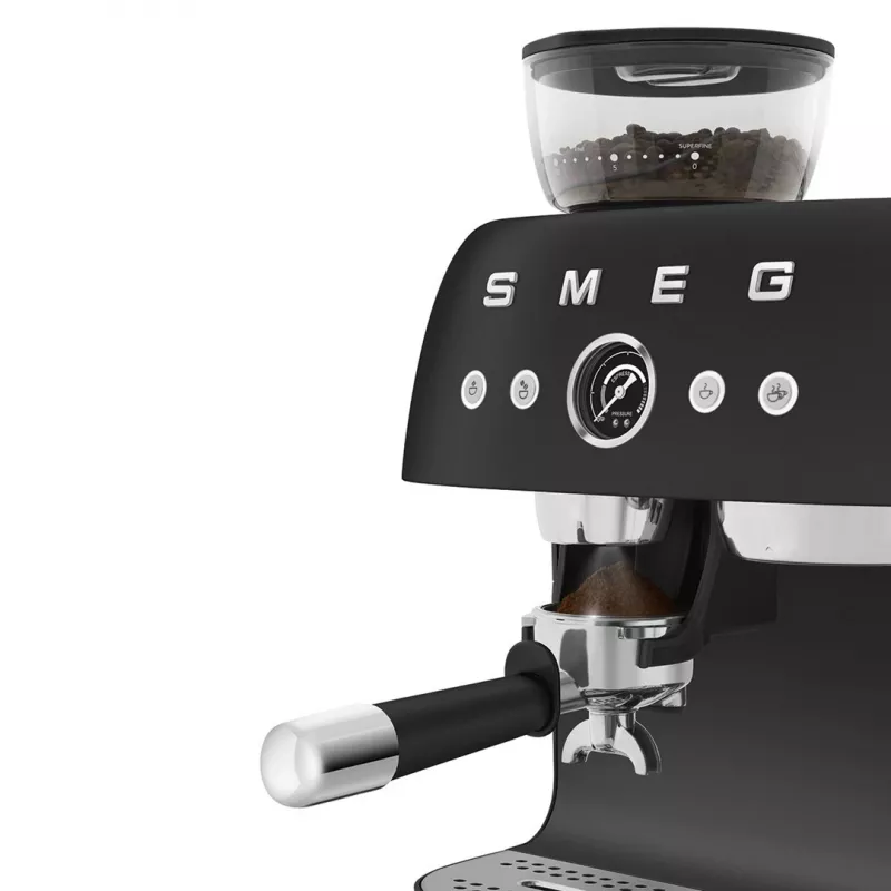 Smeg EGF03BLMEU espressokone myllyllä, 1650 W, musta