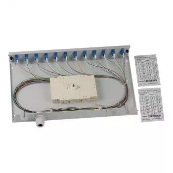 EFB Elektronik hitsausrasia LC OS2 laajennettava 12 pigtailia Offset / 6 duplex-liitintä