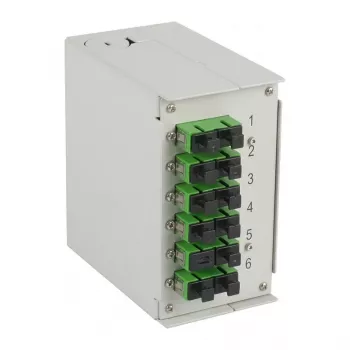 EFB DIN-kisko kotelo OS2 G652D 12xSC/APC pigtail siirretty 6x SC/APC duplex-liitin