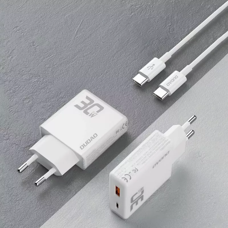 Dudao A30EU GaN 30W USB-C USB-A -seinälaturi USB-C–USB-C-kaapelilla 1m valkoinen