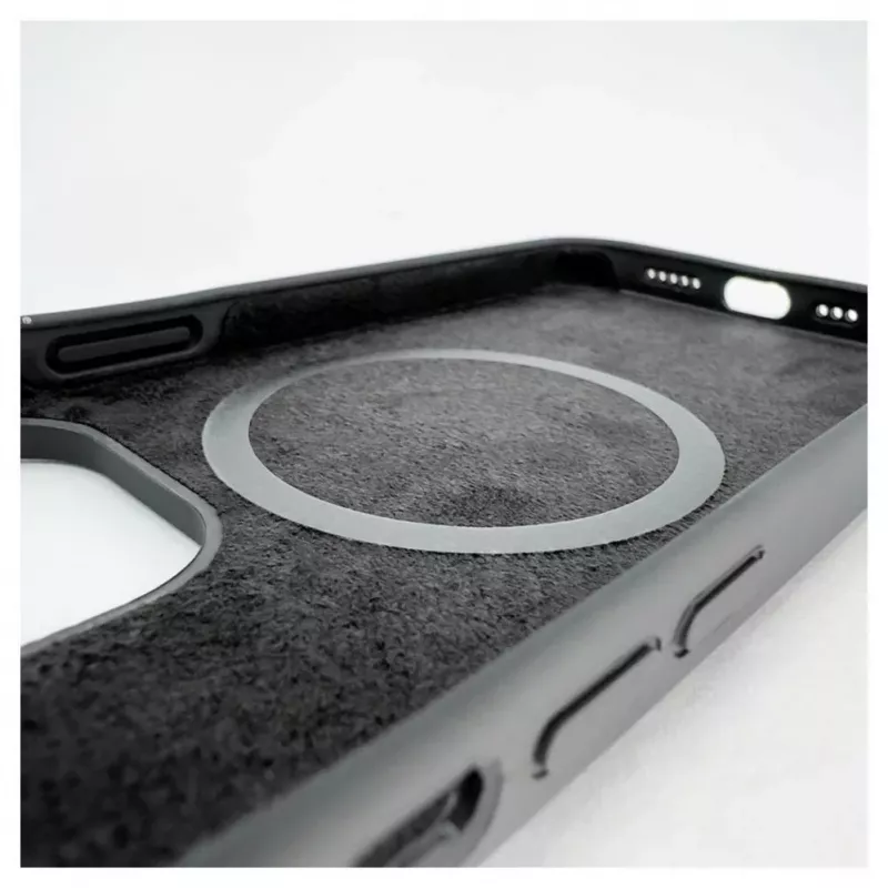 Evelatus Apple iPhone 12 Pro Max Premium MagSafe Soft Touch silikonikuori musta