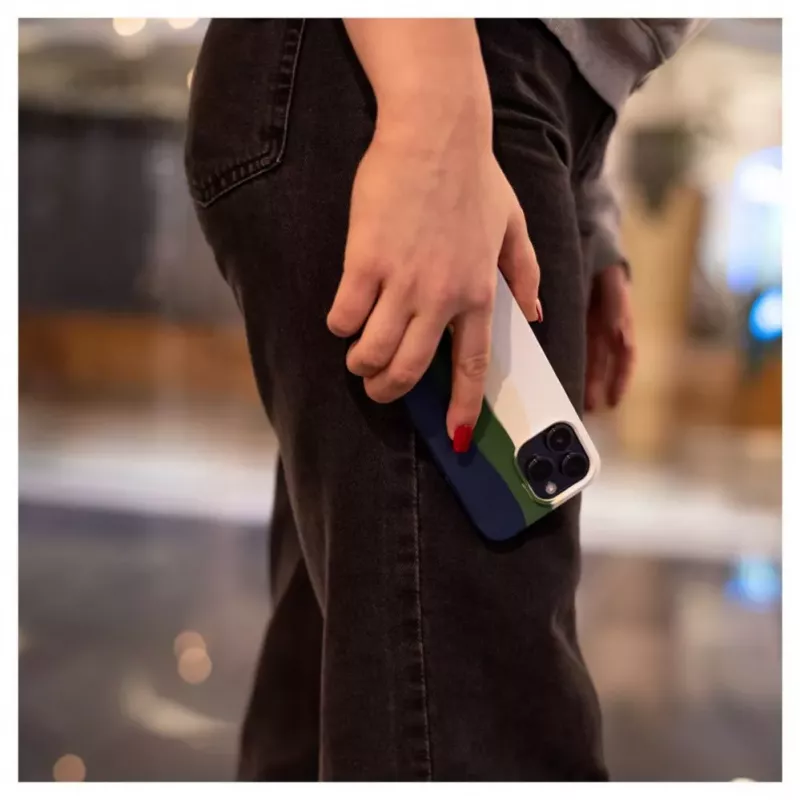 Evelatus Apple iPhone 14 Pro Max silikonikotelo monivärinen vihreä