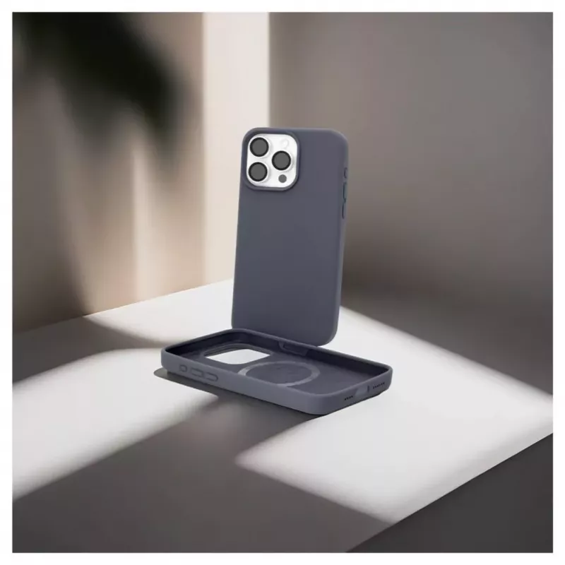 Evelatus Apple iPhone 15 Pro Premium MagSafe Soft Touch silikonikotelo keskiyönsininen
