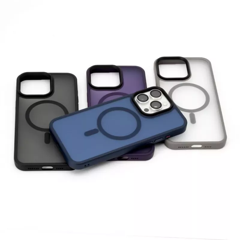 Evelatus Apple iPhone 14 Pro Max Hybrid Case MagSafe-yhteensopiva PC+TPU musta