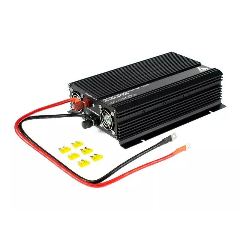 AZO Digital 24 VDC / 230 VAC -autovirtamuunnin IPS-3200 3200W