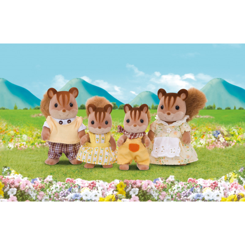 Epoch Sylvanian Families pähkinäoravaperhe figuurisarja