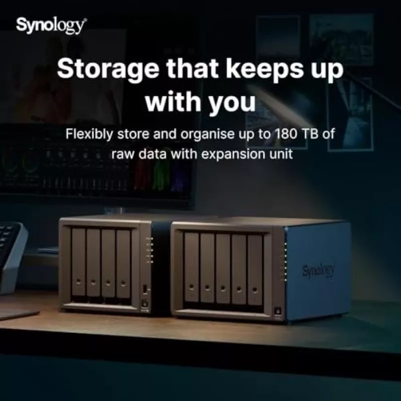 Synology DiskStation DS925+ NAS/tallennuspalvelin Ryzen Embedded V1500B 4 GB DDR4 0 TB musta