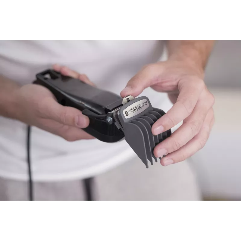 Hiustenleikkuukone Wahl Elite Pro musta 11 1mm–2,5cm AC 230V