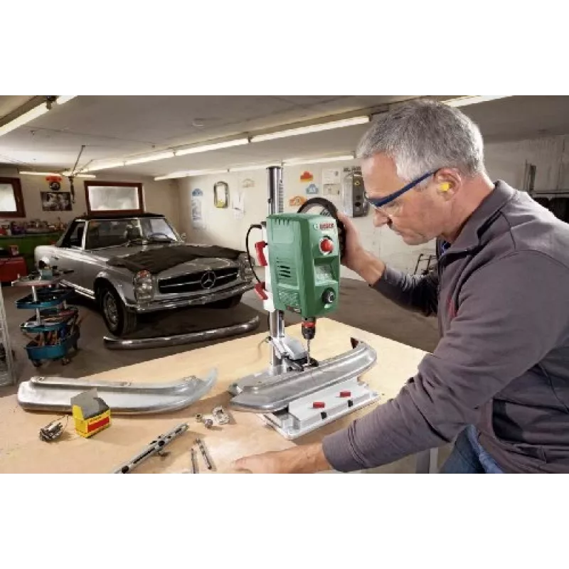 Bosch PBD 40 pöytäporakone avaimeton istukka 710 W