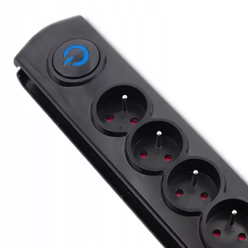 Ylijännitesuoja Qoltec 50172 musta 6 AC-pistorasiaa 230V 5m