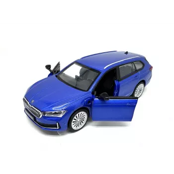 PULIO 1:35 Skoda Superb Combi die-cast pienoismalli valolla ja äänellä