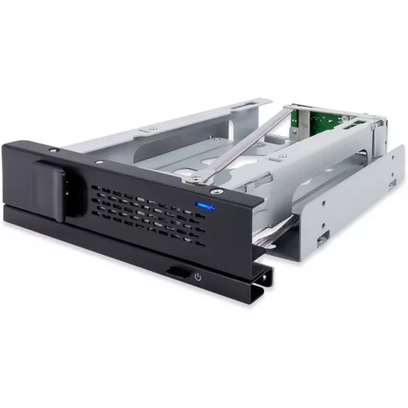 ICY DOCK TurboSwap MB171SP-1B kelkaton ja tuuletinta vaihtokehys 3,5 tuuman SAS/SATA HDD -levylle, 5,25 tuuman paikkaan