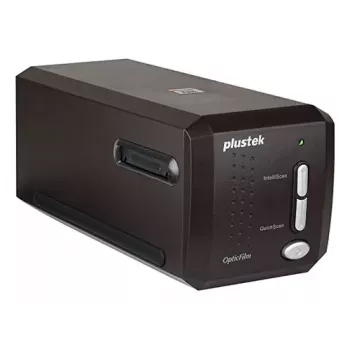 Plustek OpticFilm 8300i SilverFast SE 35mm filmi- ja diaskanneri