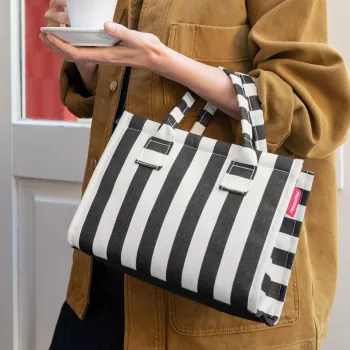 Reisenthel dailyshopper XS summerstripes musta