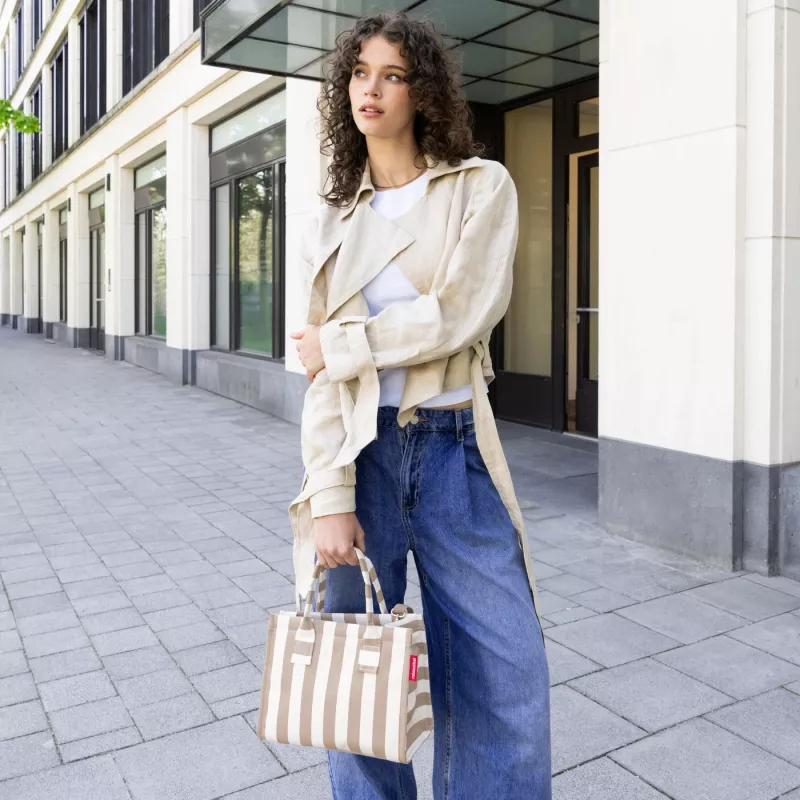 Reisenthel dailyshopper XS summerstripes coffee ostoskassi