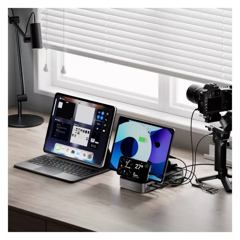 4smarts latausasema Team 100W 5C/1A 6 kaapelilla, musta