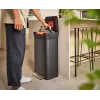 Joseph Joseph Titan 30L musta jätteenpuristin
