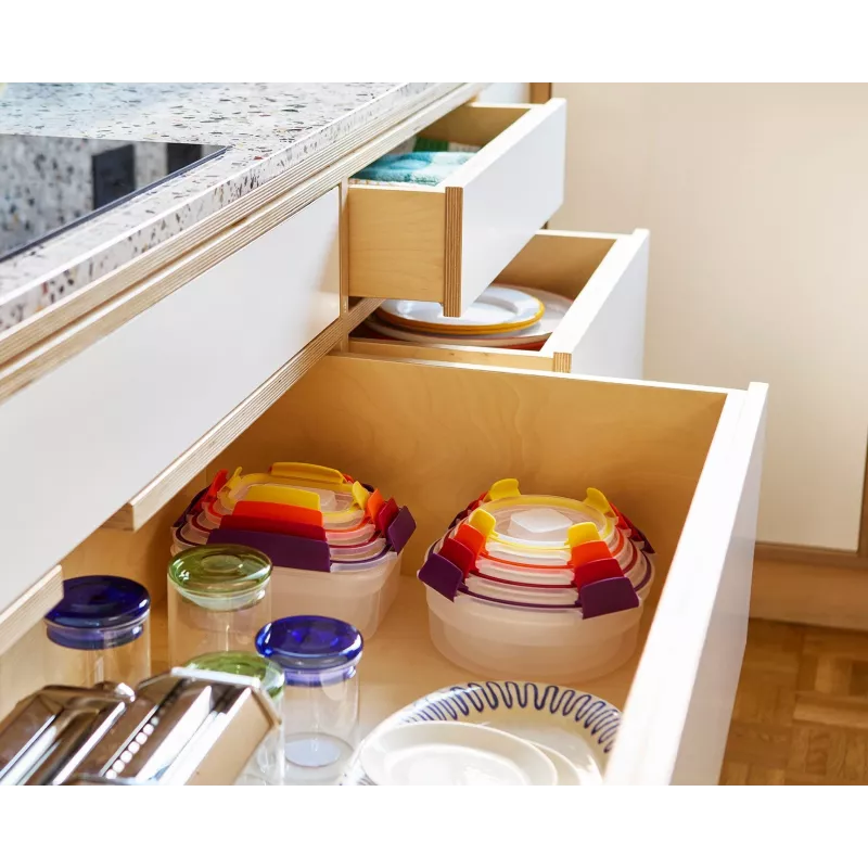Joseph Joseph Nest Lock 4-osainen monivärinen pyöreä astiasarja