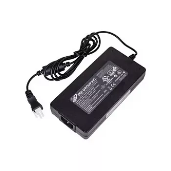 Cradlepoint verkkolaite AER2200 ja E3000 sarjalle - 12V 4A 48W