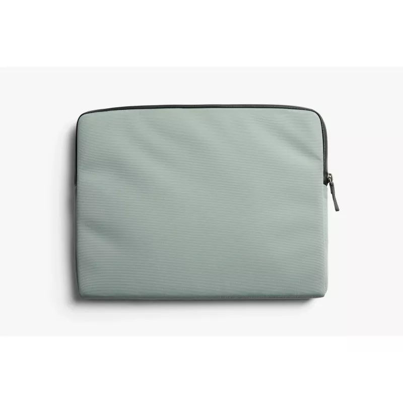 Bellroy Laptop Caddy 16 - kannettavan tietokoneen laukku 16 inch kannettaville tarviketaskuilla (Eukalyptus)
