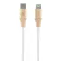 Guess GUCLLALRGDD USB-C - Lightning -kaapeli 1,5 m pikalataus vaaleankulta kohokuvioidulla logolla
