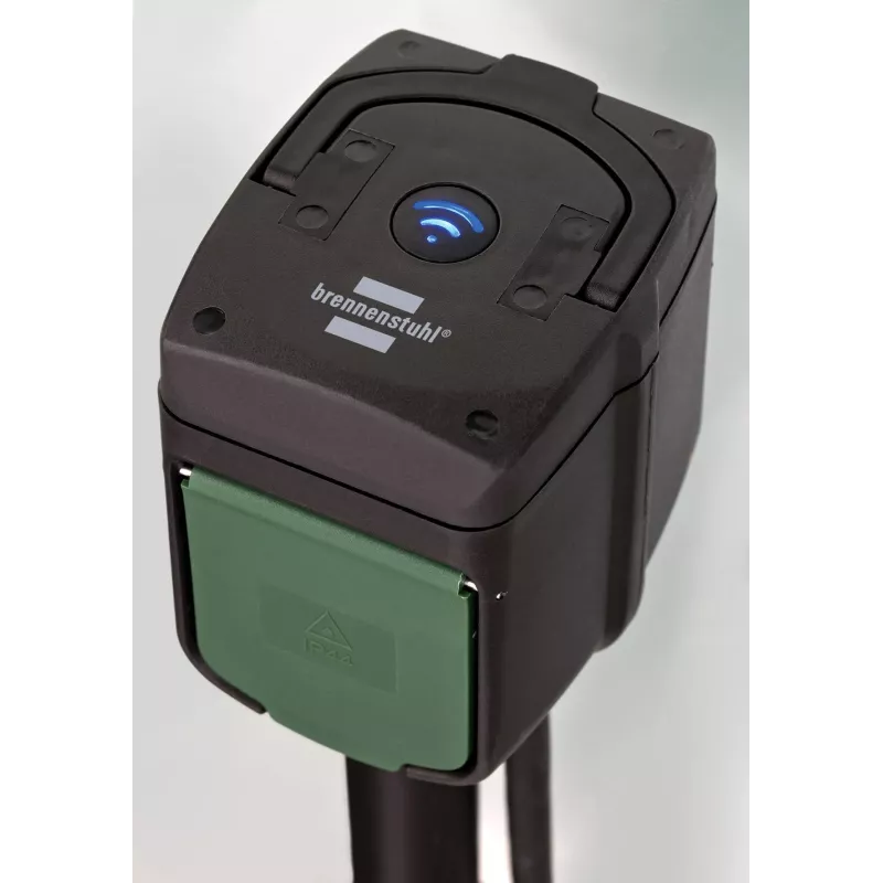 Brennenstuhl Connect WiFi-puutarhapistorasia maapiikillä CS ja Mo