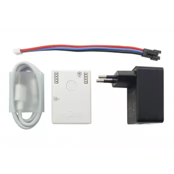SYNERGY21 Synergy 21 LED QuinLED dig2GO kannettava digitaalinen pikseli-LED-paketti tehon säätimellä ja virtalähteellä