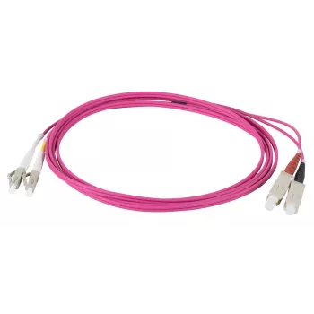 EFB Elektronik IPL-DR-LCUSCU-4-0750 kuitu-patchkaapeli, 7,5 m, OM4, LC-SC, duplex, LSZH