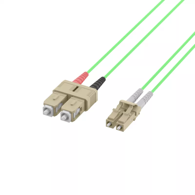 EFB Elektronik IPL-DR-LCUSCU-5-0300 OM5 kuitu-patchkaapeli LC-SC 3 m LSZH limetinvihreä