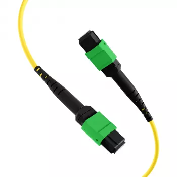 EFB ELEKTRONIK MPO-PLUS/APC(F)-MPO-PLUS/APC(F) patch-kaapeli OS2 8 kuitua tyyppi B LSZH keltainen 10 m