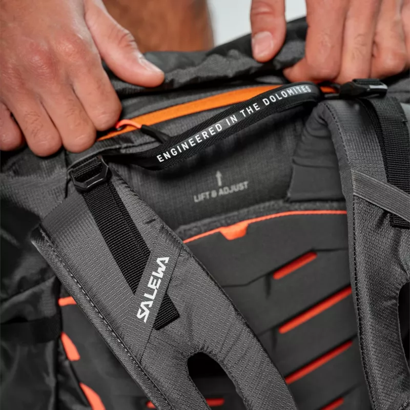Salewa Puez 32+5L BP reppu - Burnt Orange / Onyx