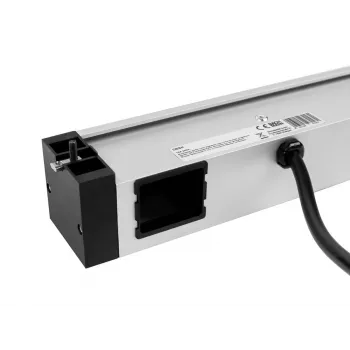 Bachmann DESK Rail pistorasialista 2 Schuko-pistorasialla ja 2 USB-latausliitännällä, 2 m kaapeli, hopea/musta