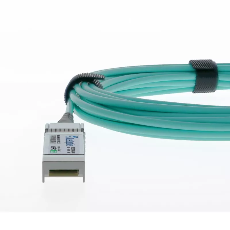 BlueOptics SFP+ Active Optical Cable 10GbE 25 m Synology-yhteensopiva BO353503J25M