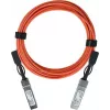 BlueLAN Amphenol NDAQGF-0002 -yhteensopiva Breakout Direct Attach Cable (DAC), passiivinen 100 gigabittiä - 4x25 gigabittiä twinaxial-kupari, QSFP28 - 4xSFP28, räkki- ja vierekkäisiin räkkiliitäntöihin