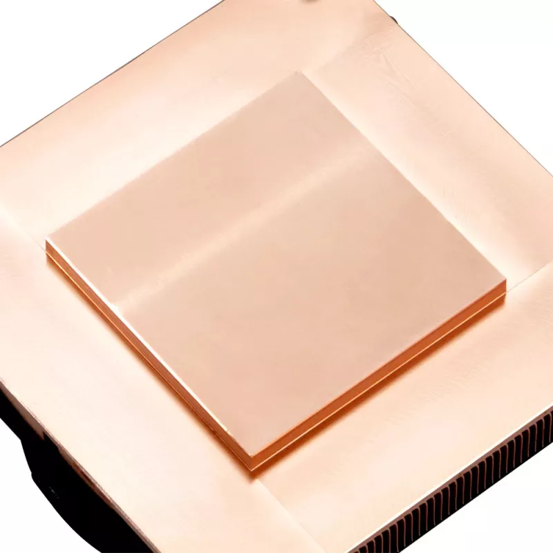 Akasa Intel 1U täysin kuparinen aktiivijäähdytin PWM-puhaltimella LGA 2011 (Xeon MP)