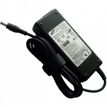 Samsung BA44-00215A 90W 19V AC -verkkolaite kannettavaan - musta