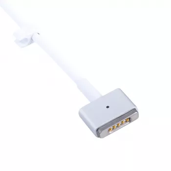 Akyga AK-SC-33 MagSafe 2 -virtakaapeli Apple-kannettaville 1,2 m musta
