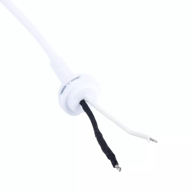 Akyga AK-SC-33 MagSafe 2 -virtakaapeli Apple-kannettaville 1,2 m musta