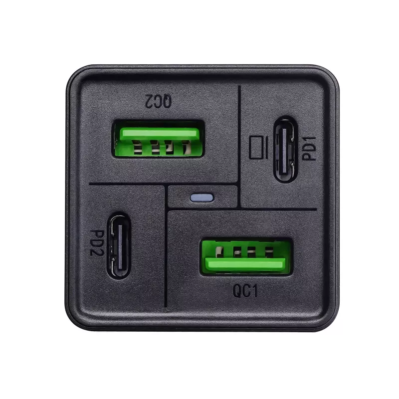 Akyga Charge Brick AK-CH-17 USB-laturi 65 W, 2 x USB-C PD + 2 x USB-A QC 4+, musta