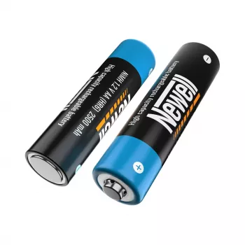 Newell NiMH akku AA 2500 mAh 4 kpl:n pakkaus läpipainopakkaus