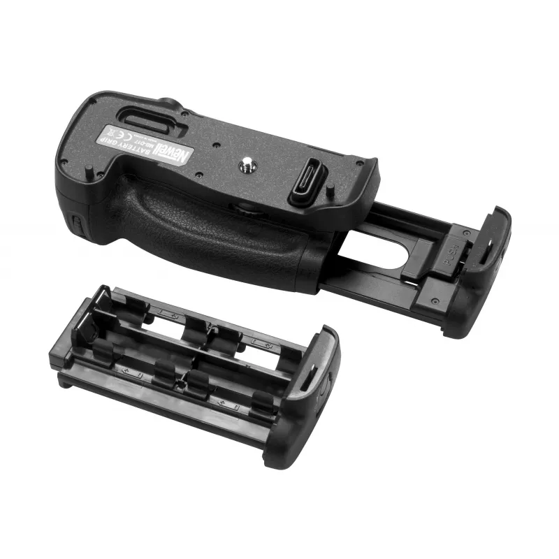 Newell Battery Pack MB-D17 Nikon D500
